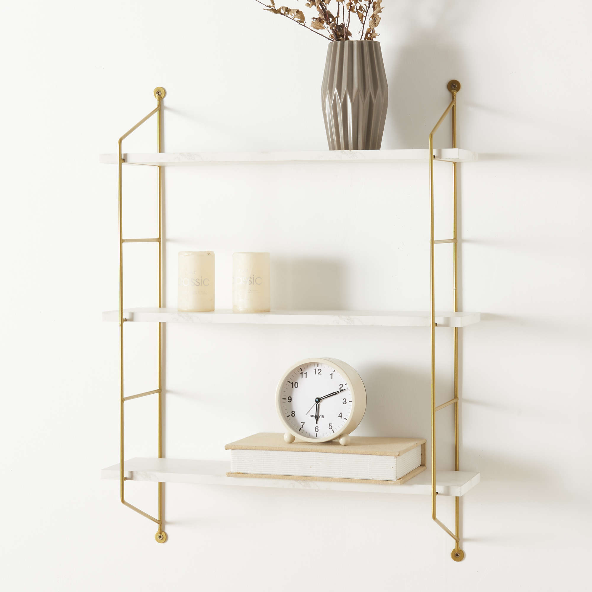 Scaffale da Parete Ösel a 3 Ripiani Regolabili 48 x 15 x 63.5 cm Effetto Marmo Bianco / Oro [en.casa]