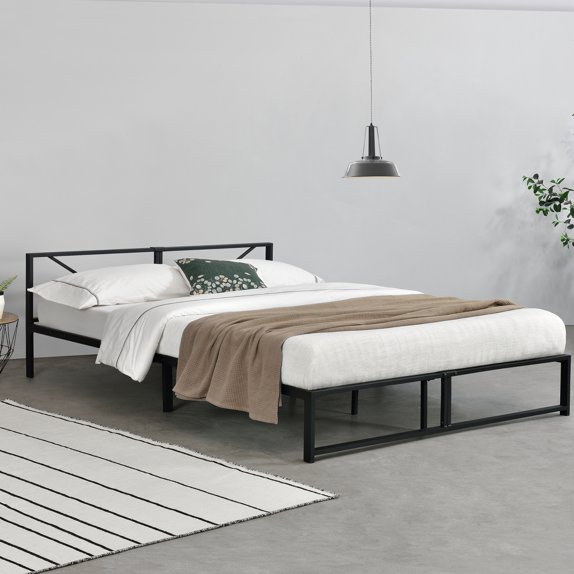 Metallbett mit Matratze 140x200 Grau Bettgestell Design Bett Schlafzimmer Metall 