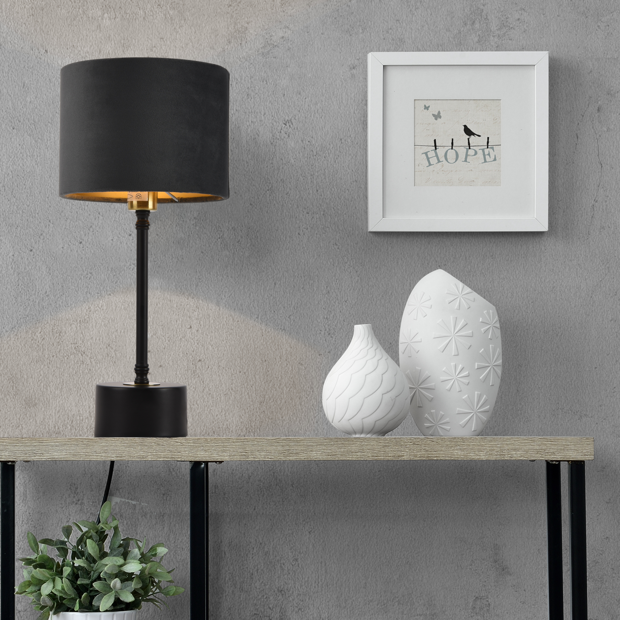 Image of Lampada Deventer da Tavolo Comodino con Paralume Cilindrico in Flanella - Nero/Grigio lux.pro