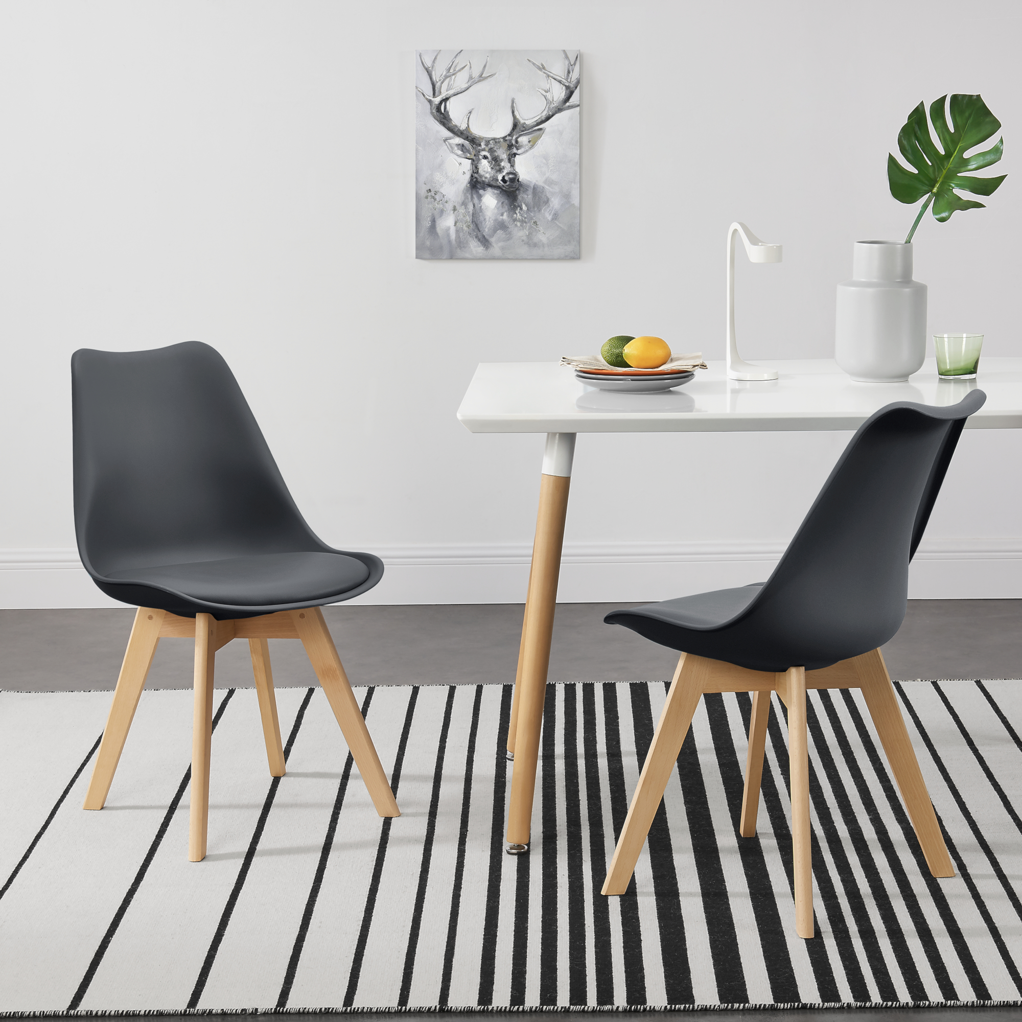 Set Fläten di 2 Sedie da Sala con Seduta Imbottita Rivestimento in Similpelle Grigio [en.casa]